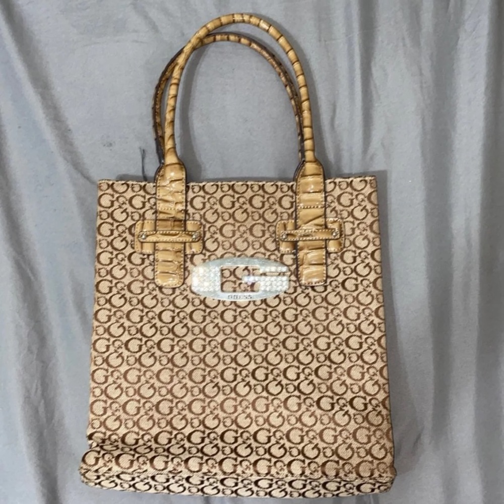 Womens Guess Purse